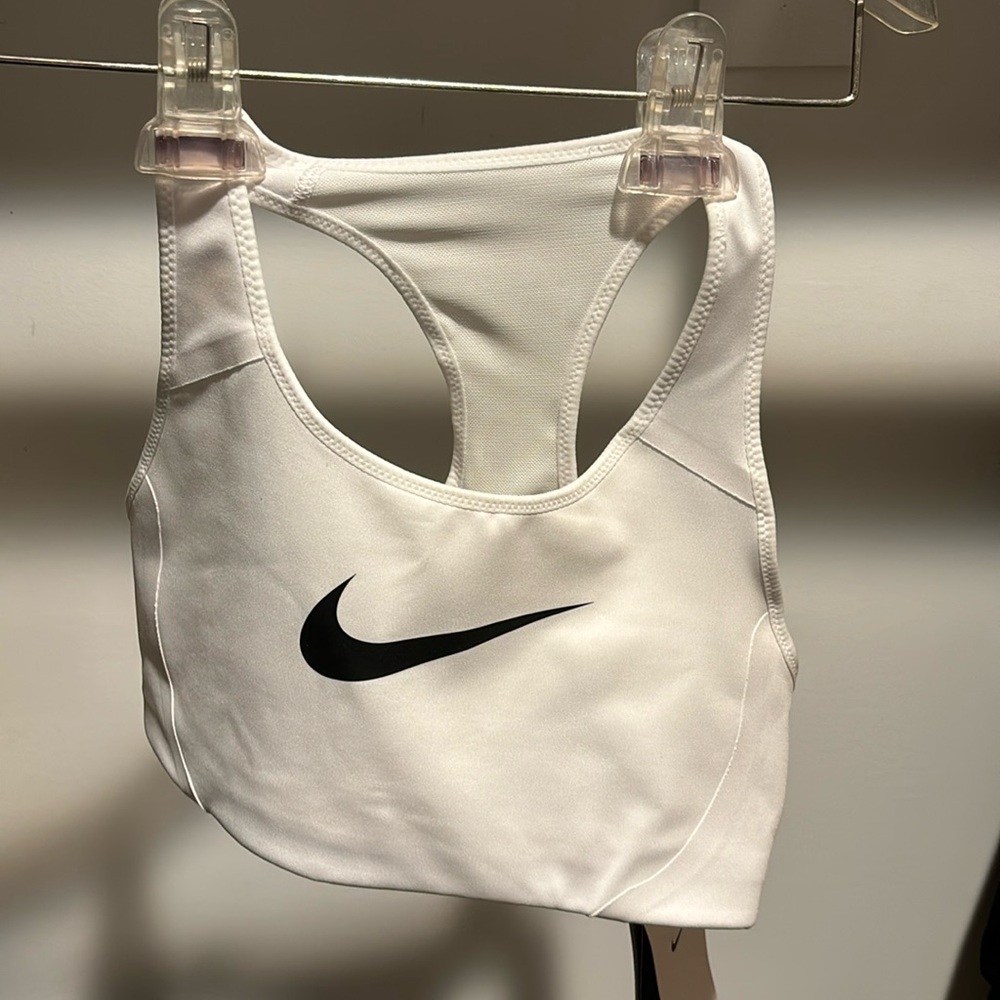Nike sports bra small